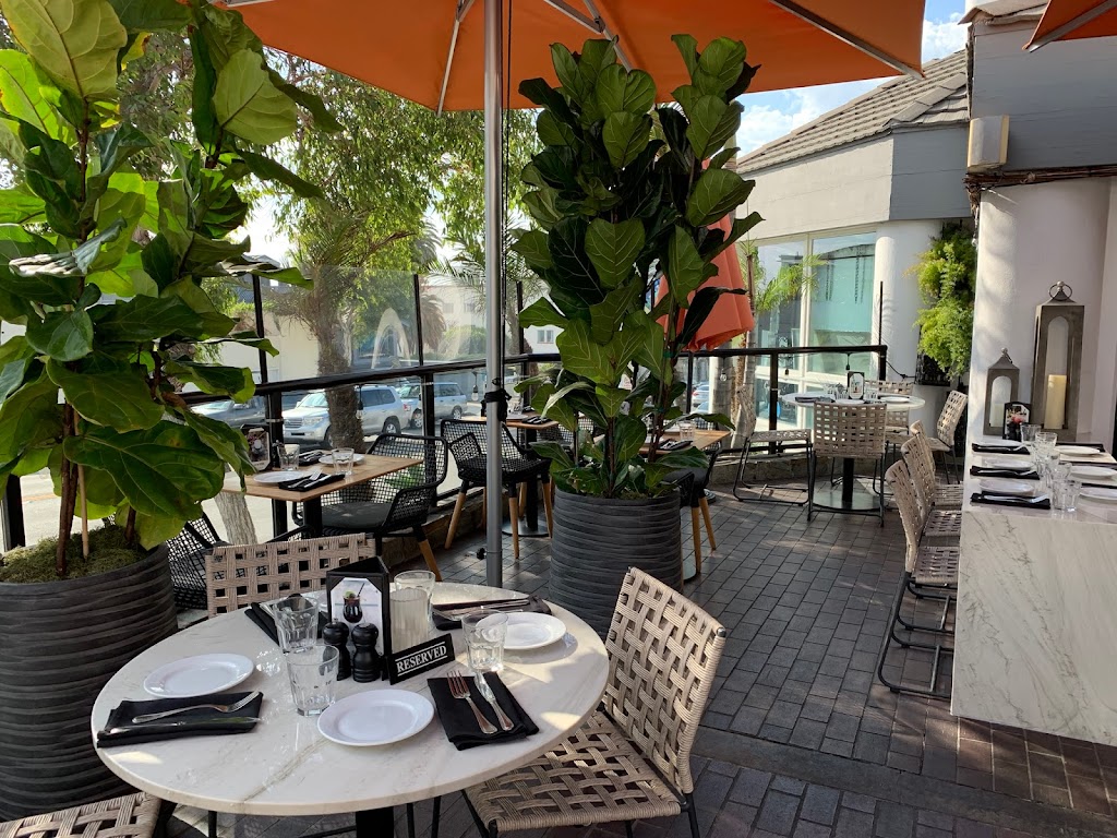 GGs Bistro | 540 S Coast Hwy #108, Laguna Beach, CA 92651, USA | Phone: (949) 494-9306