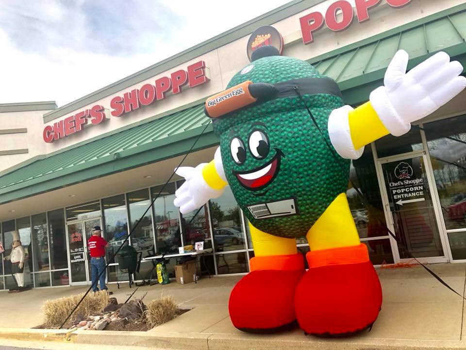 Chefs Shoppe | Schnuck, s Plaza, 2584, 2320 Troy Rd, Edwardsville, IL 62025, USA | Phone: (618) 659-9840