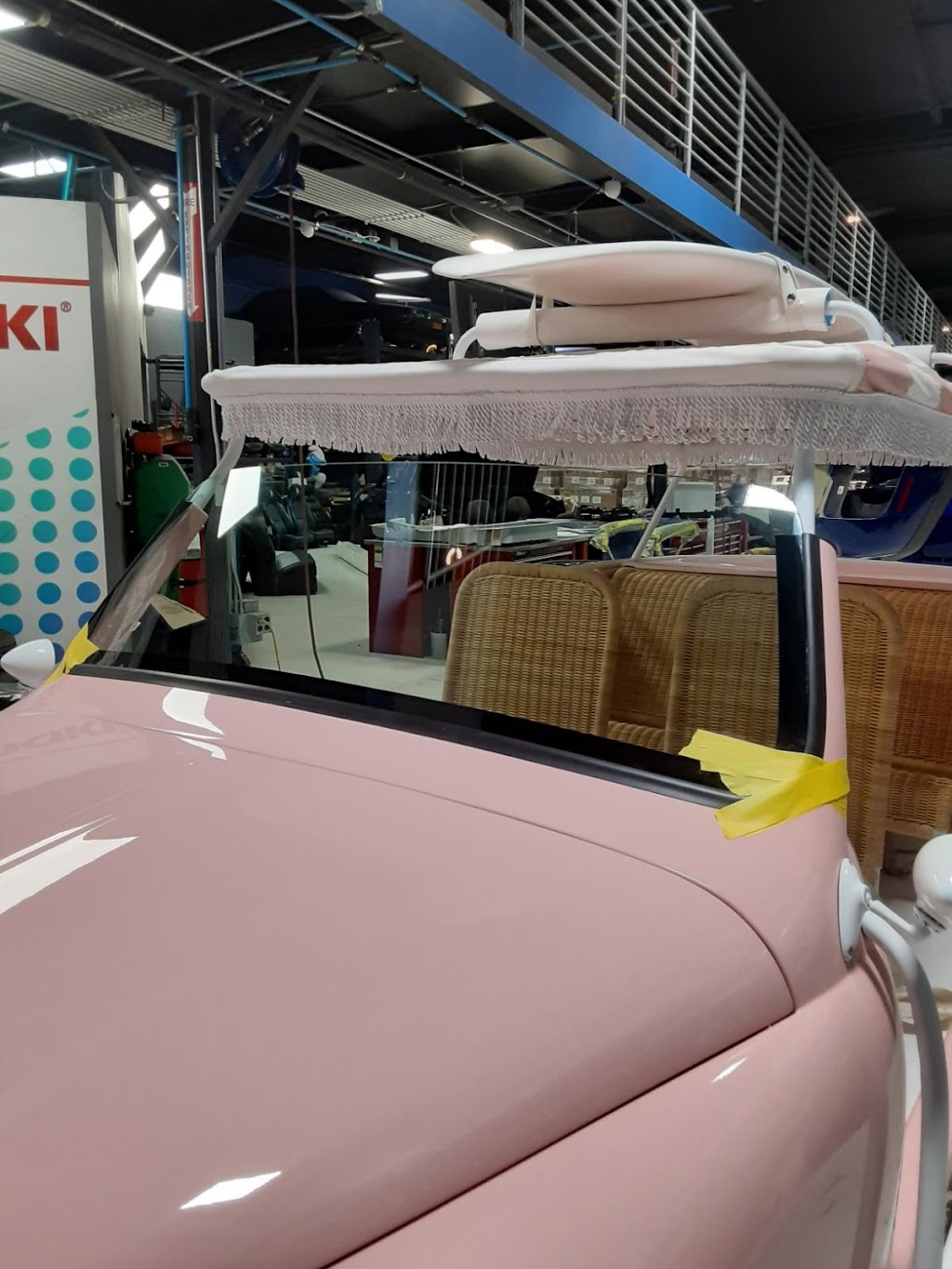 Santa Clarita Mobile Glass | 28840 N.Silver Saddle Cir #203, Canyon Country, CA 91387, USA | Phone: (661) 261-4896