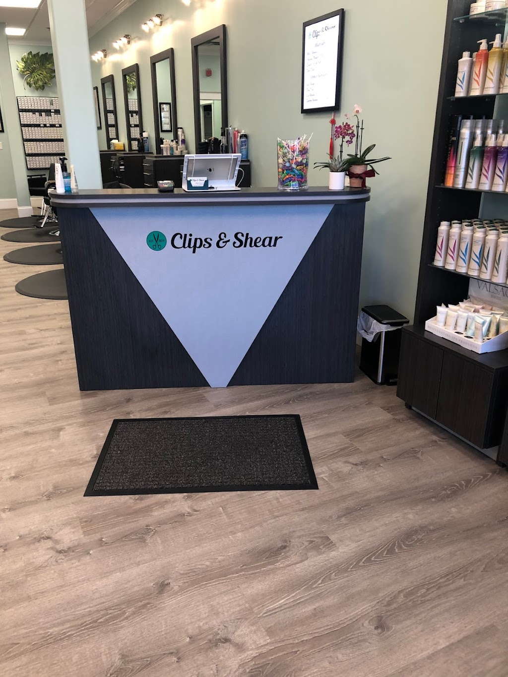 Clips & Shear | 517 S Broadway, Salem, NH 03079, USA | Phone: (603) 824-6154