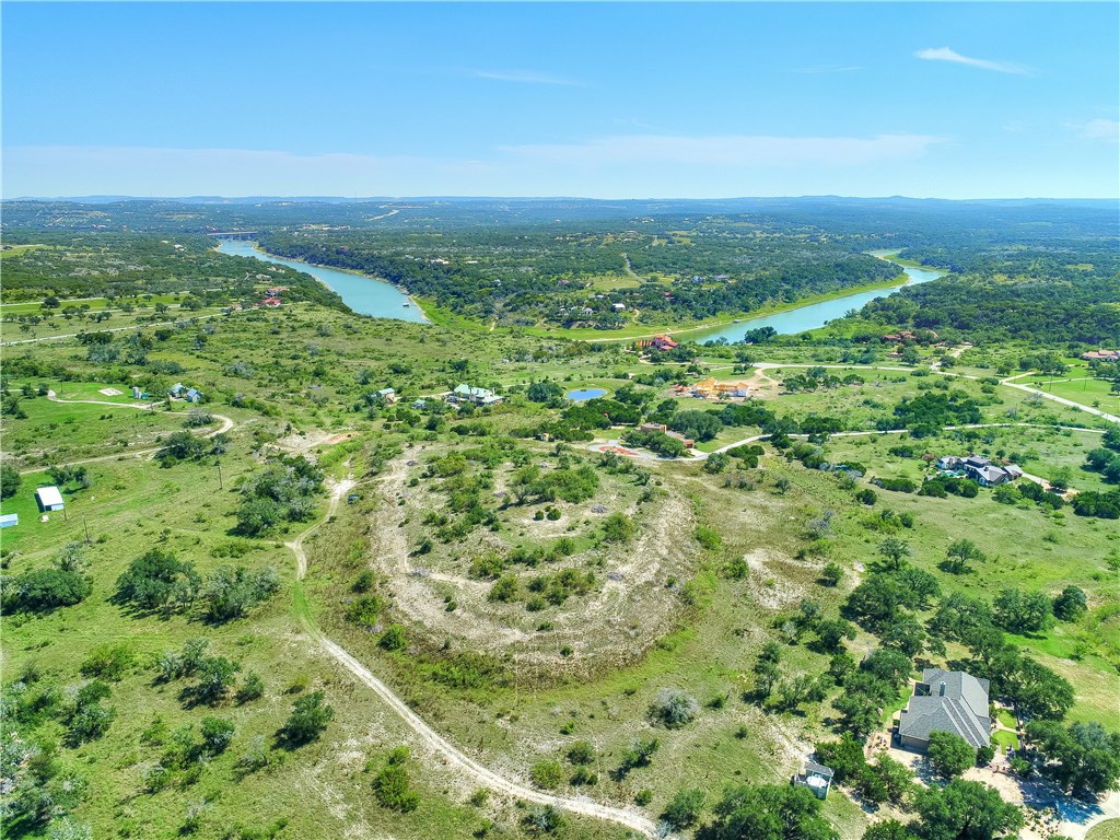 Austin Lakeside Properties | 1305 Pace Bend Rd N, Spicewood, TX 78669, USA | Phone: (512) 289-4079