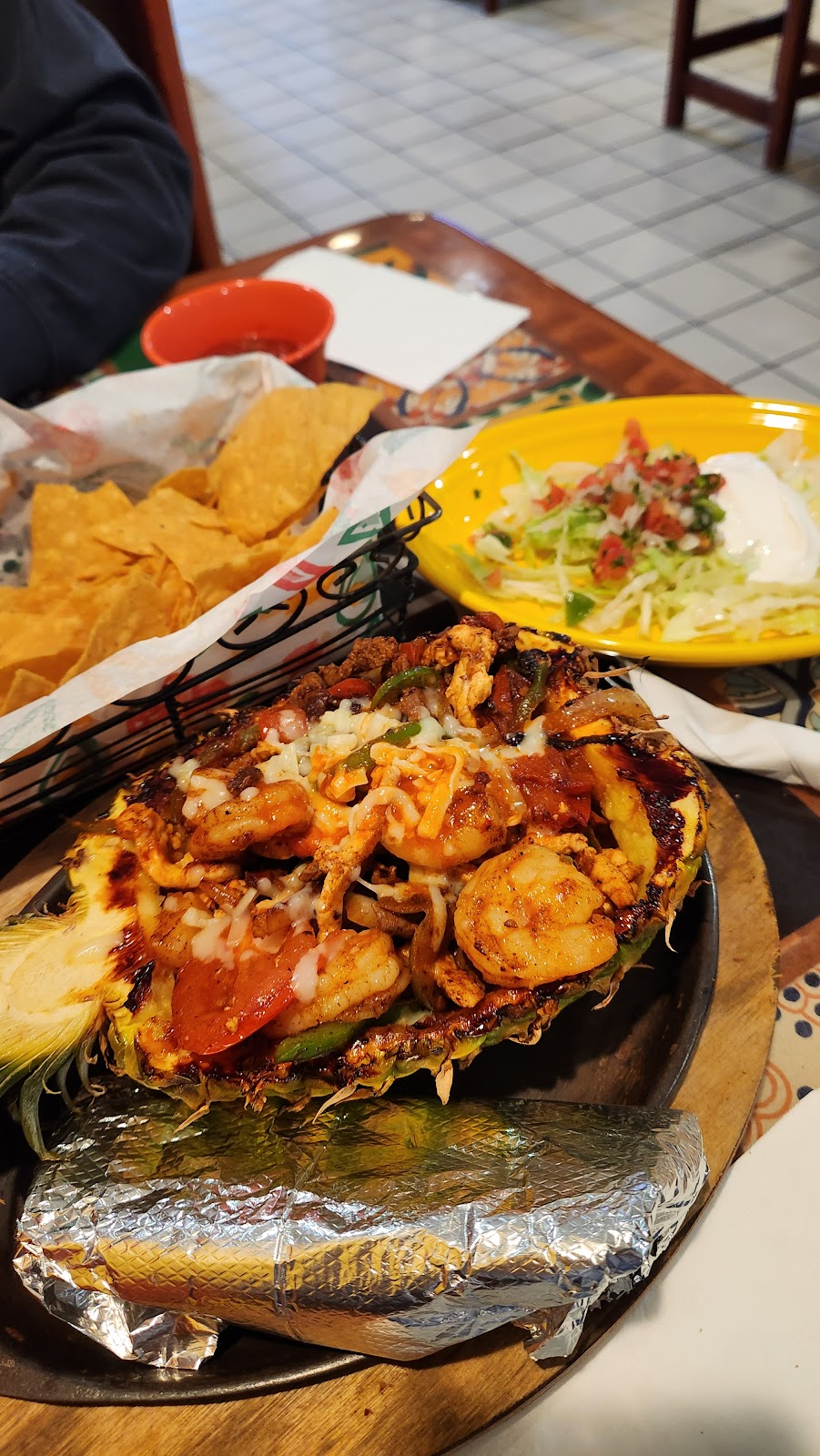 Tapatio Mexican Restaurant | 1409 W 6th St, Henryetta, OK 74437, USA | Phone: (918) 652-3488