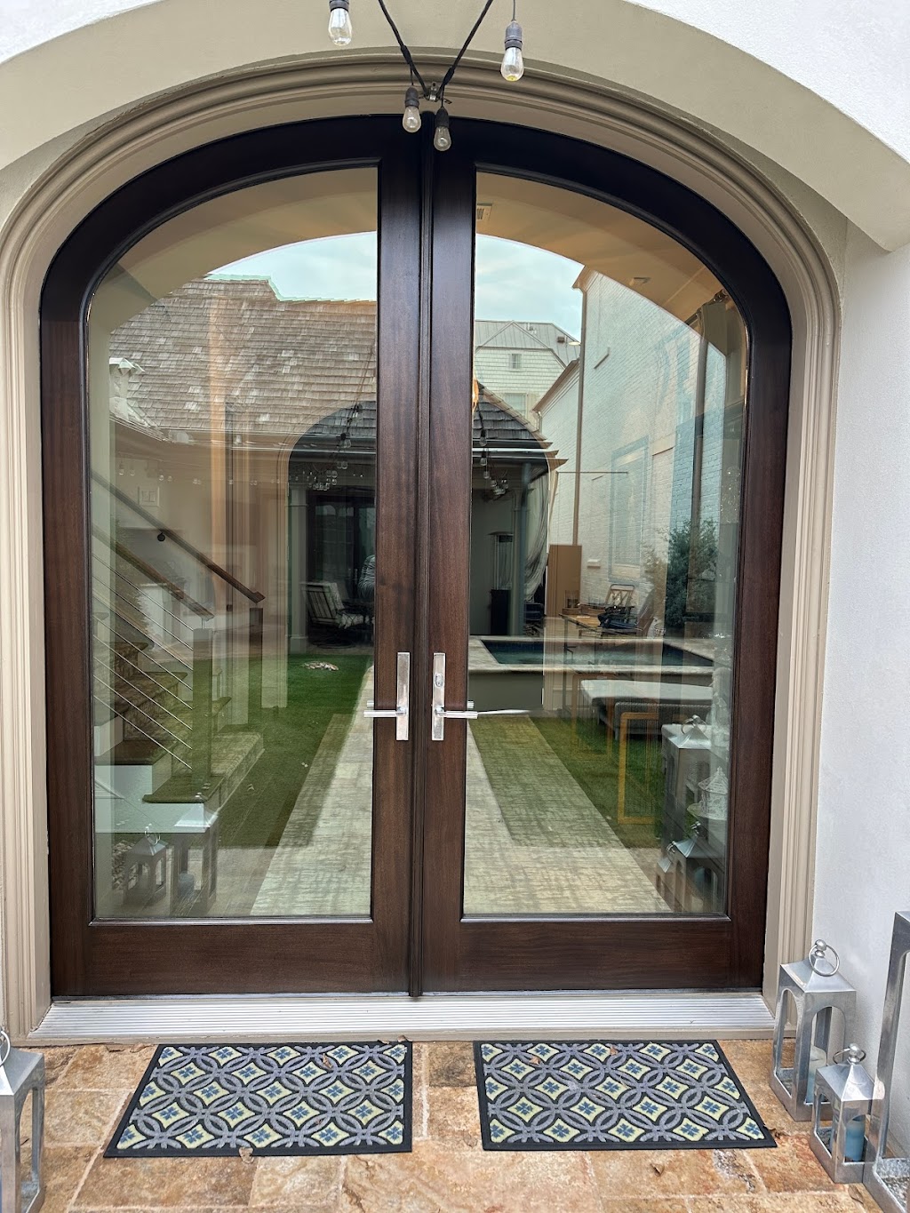 Door Stain - Door Refinishing & Restoration in Atlanta - Wood Staining & Finishing of Georgia | 2582 Post Oak Tritt Rd, Marietta, GA 30062, USA | Phone: (770) 999-9982