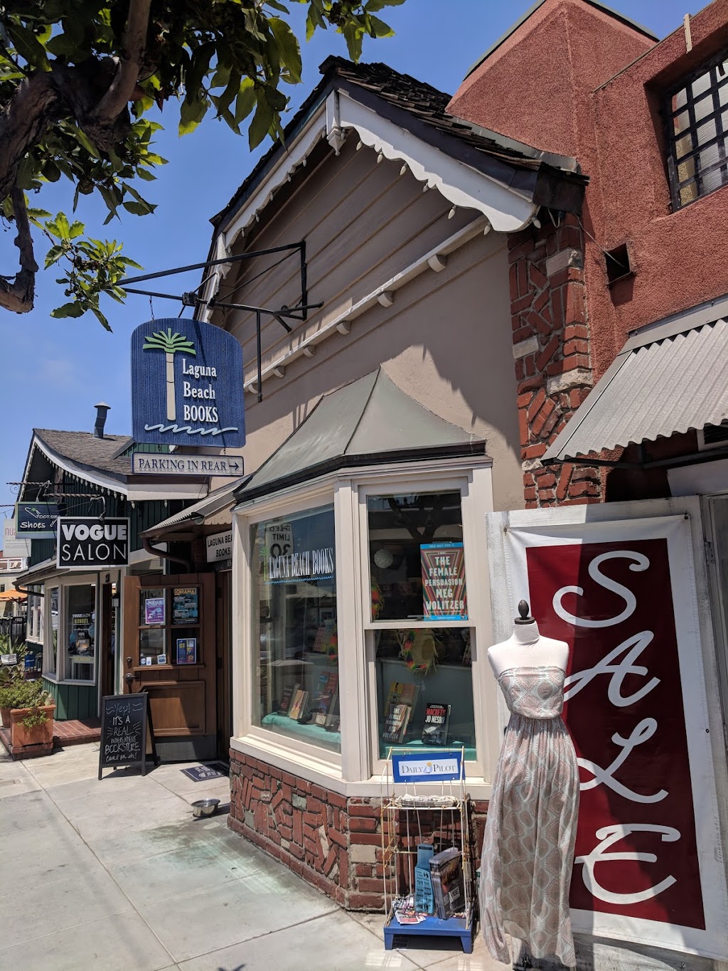 Laguna Beach Books | 1200 S Coast Hwy, Laguna Beach, CA 92651, USA | Phone: (949) 494-4779