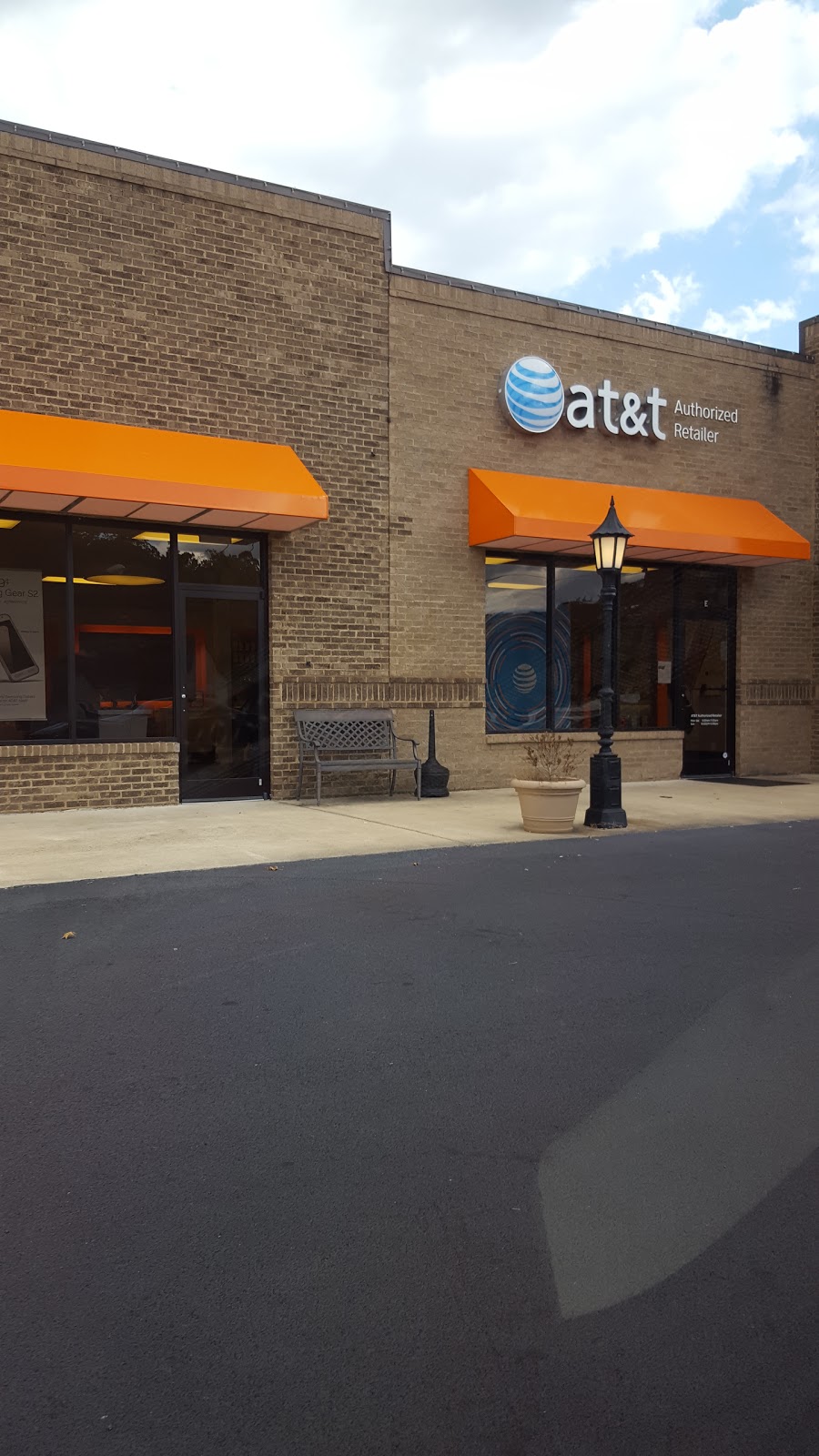 AT&T Store | 1106 2nd Avenue East Suites E And F, Oneonta, AL 35121, USA | Phone: (205) 683-5033