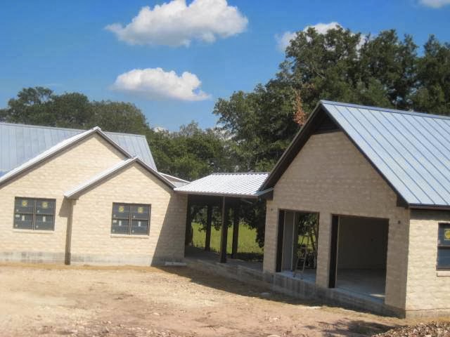 Chucks Custom Metal Roofing | 905 Skyline Dr, Spicewood, TX 78669, USA | Phone: (512) 264-0309