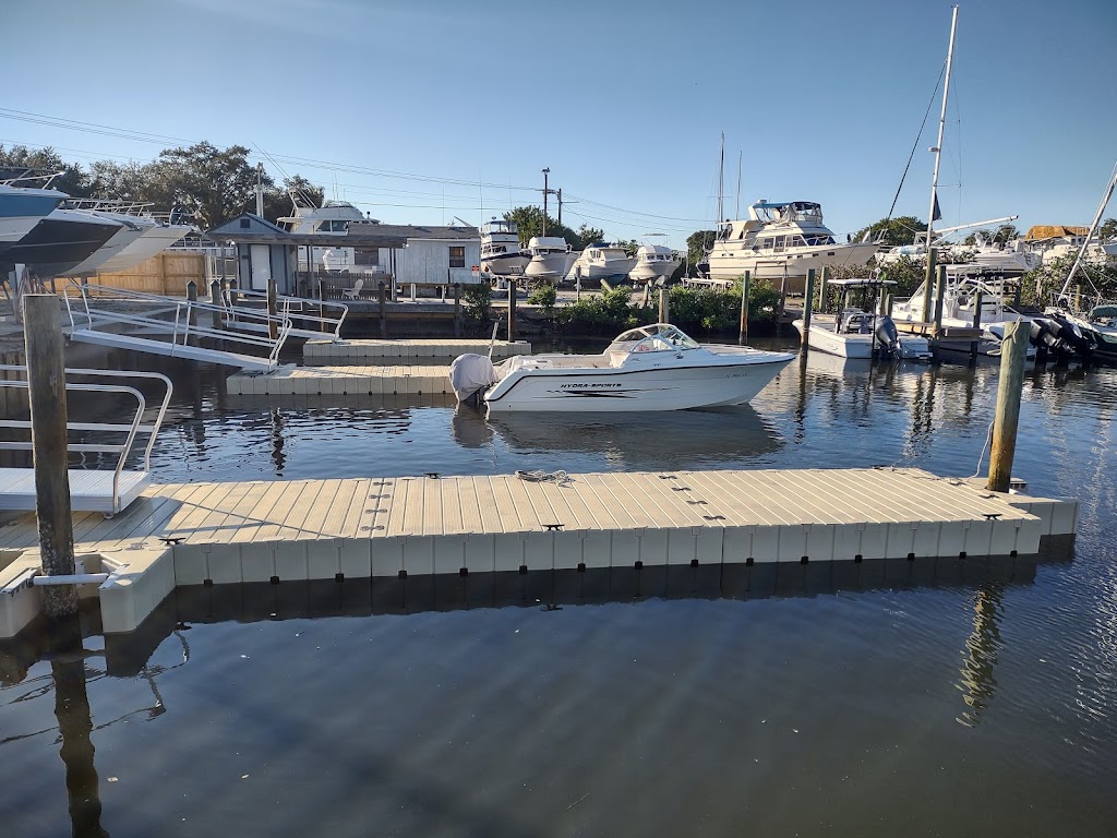 Cuts Edge Harbor Marina Inc | 4000 10th St W, Palmetto, FL 34221 | Phone: (941) 729-4878