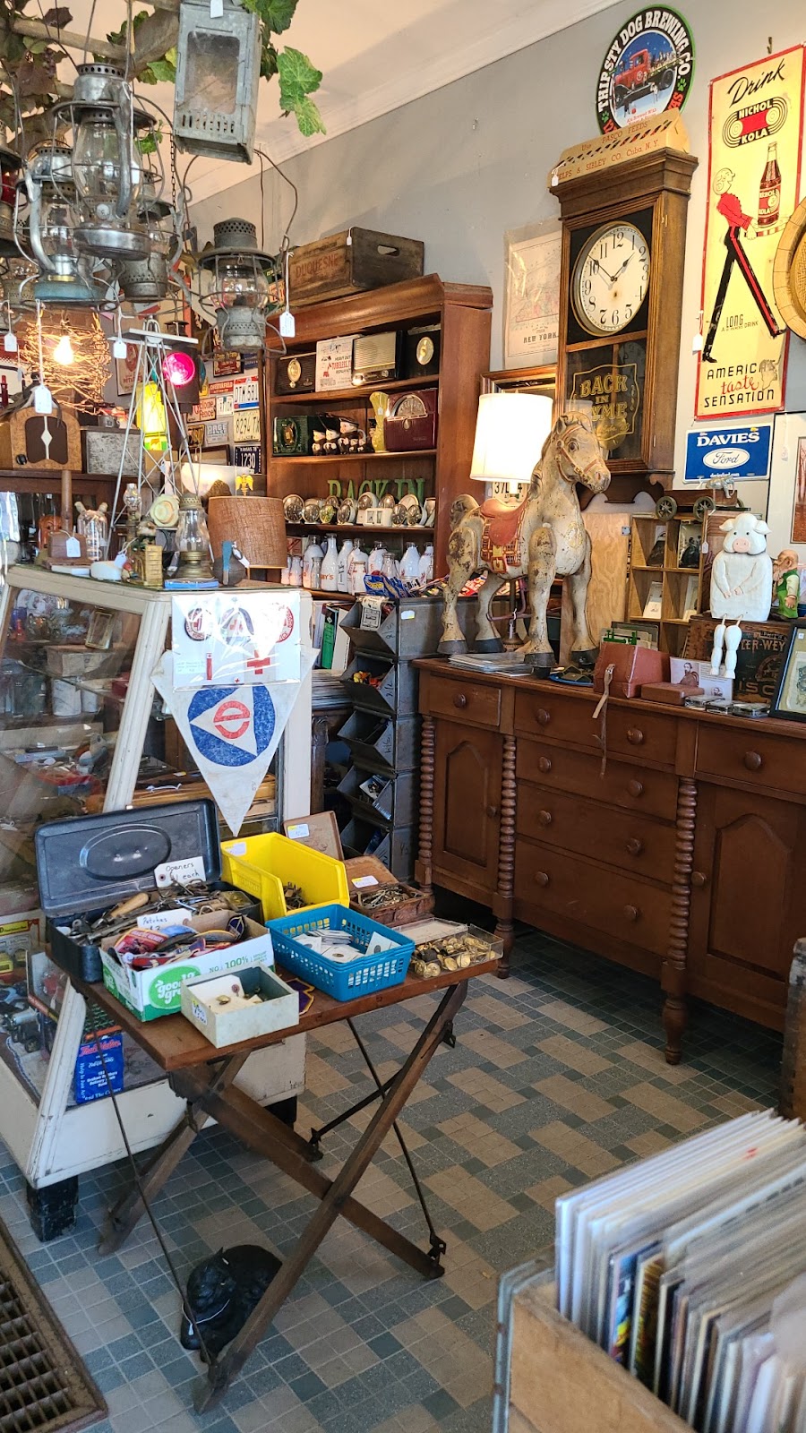 Back in Tyme Antiques | 30 E Main St, Cuba, NY 14727, USA | Phone: (585) 307-7427