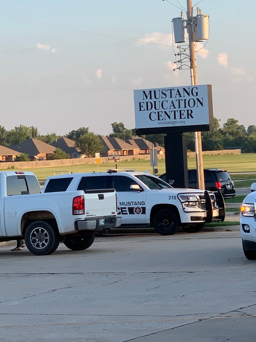 Mustang Education Center | 400 N Clear Springs Rd, Mustang, OK 73064, USA | Phone: (405) 376-7322