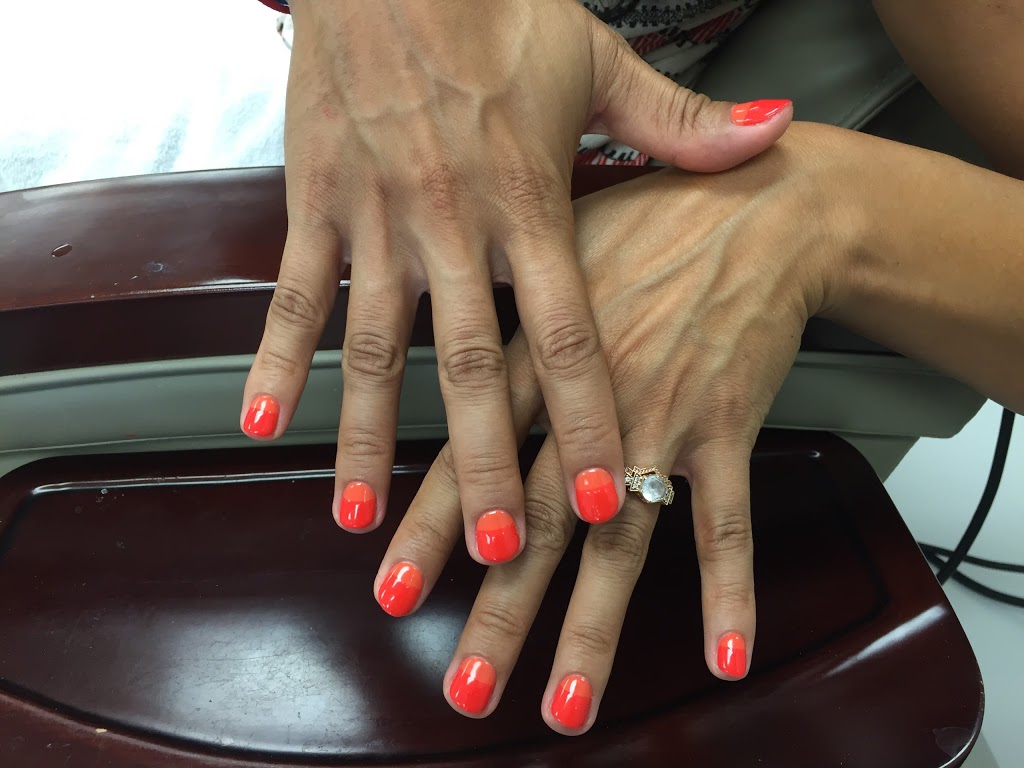 Luxe Nails & Spa | 5310 Burnet Rd #106b, Austin, TX 78756, USA | Phone: (512) 371-7888