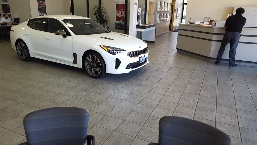 Hanlees Chrysler Dodge Jeep Ram Kia | 4318 Chiles Rd, Davis, CA 95618, USA | Phone: (530) 757-3770