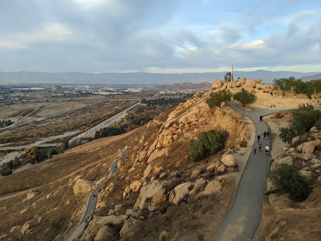Mount Rubidoux Park | 4706 Mount Rubidoux Dr, Riverside, CA 92501, USA | Phone: (951) 826-2000