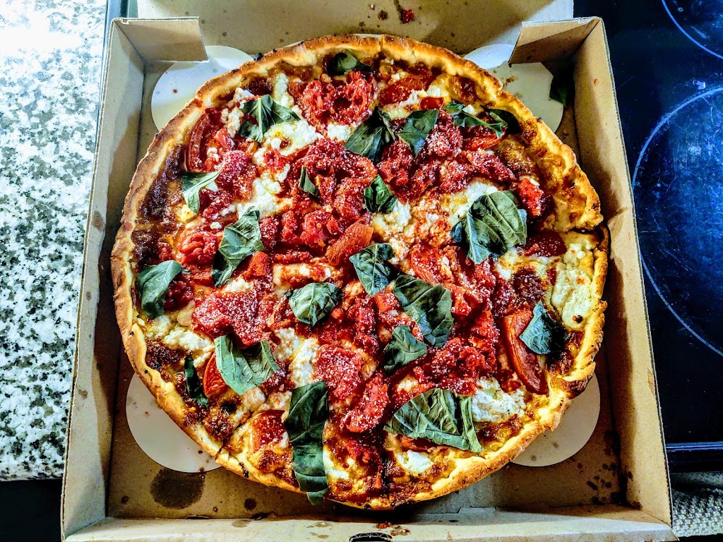 Vero Chicago Pizza | 18423 E San Tan Blvd, Queen Creek, AZ 85142, USA | Phone: (480) 822-1225