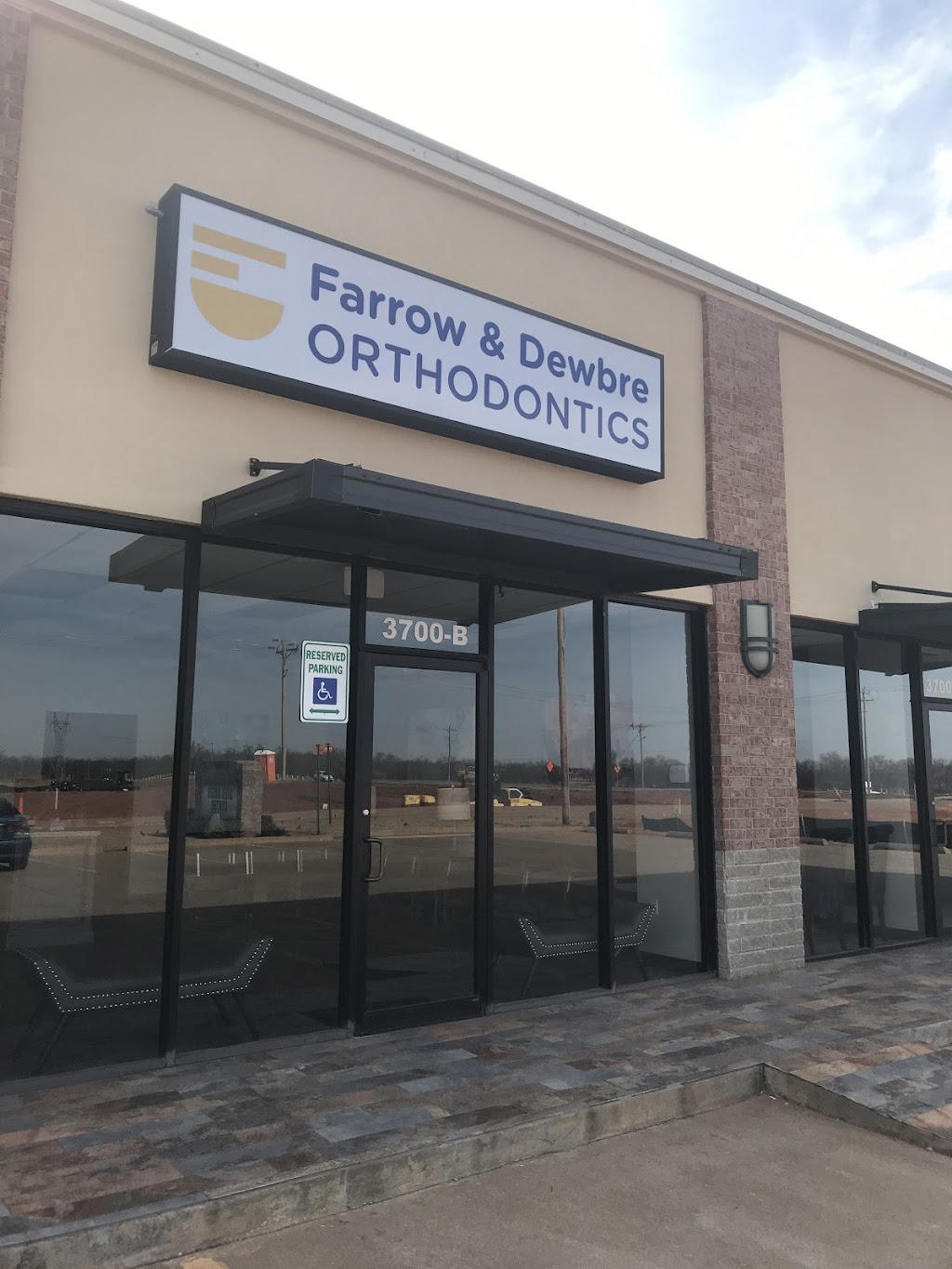 Farrow & Dewbre Orthodontics - Deer Creek | 3700 NW 206th St Suite B, Edmond, OK 73012, USA | Phone: (405) 400-8069