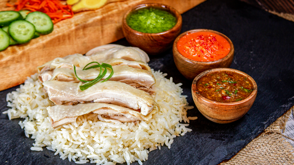 Chicken Meets Rice | 2213 Tasman Dr, Santa Clara, CA 95054, USA | Phone: (408) 212-7928