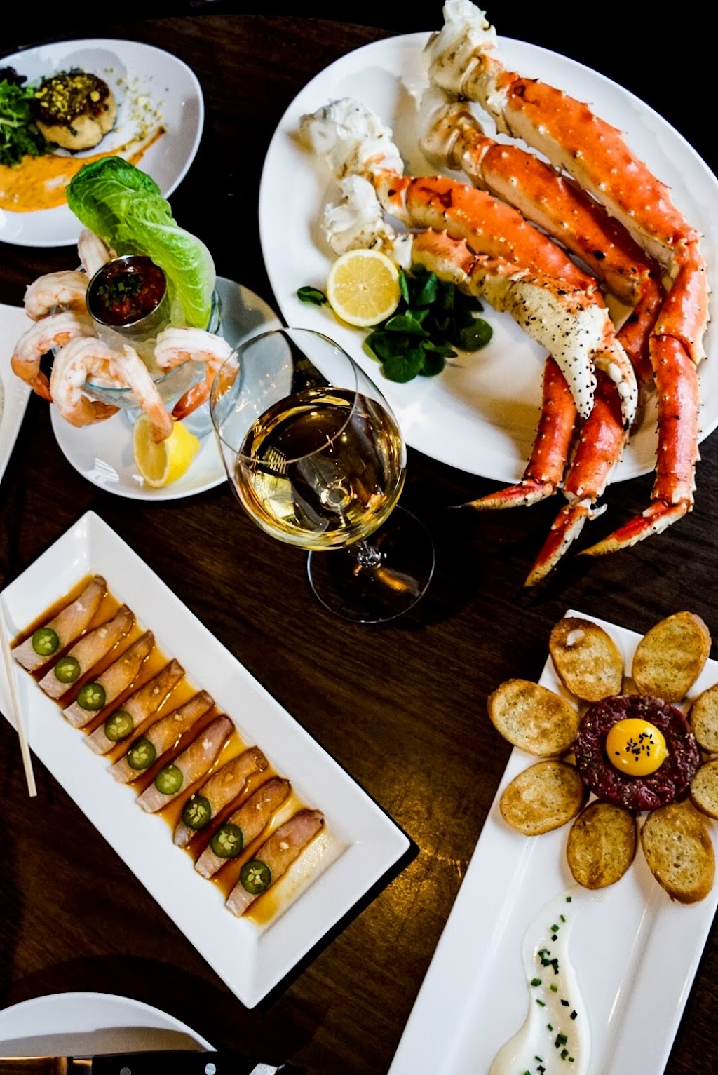 Ken Stewarts Grille | 1970 W Market St, Akron, OH 44313, USA | Phone: (330) 867-2555