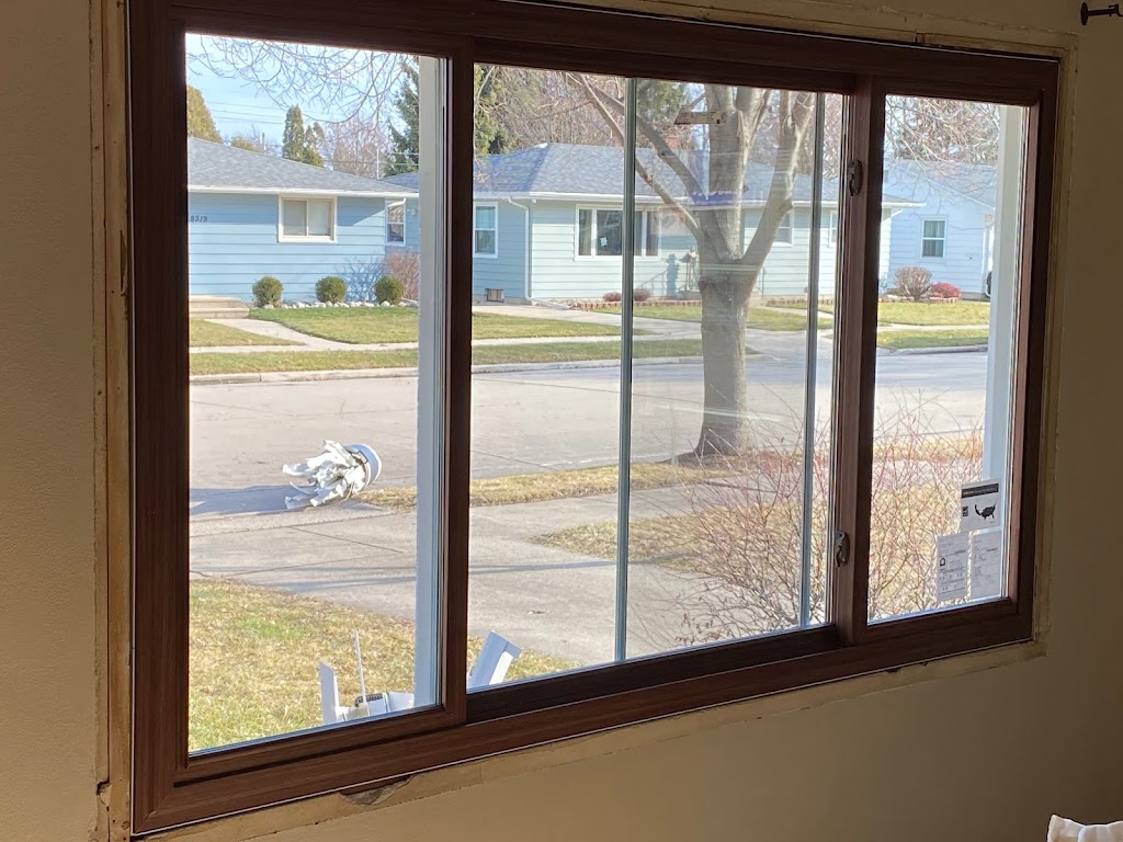 Window World of Southeastern Wisconsin | W188 N10707, Maple Rd Stop 2, Germantown, WI 53022, USA | Phone: (262) 703-9500