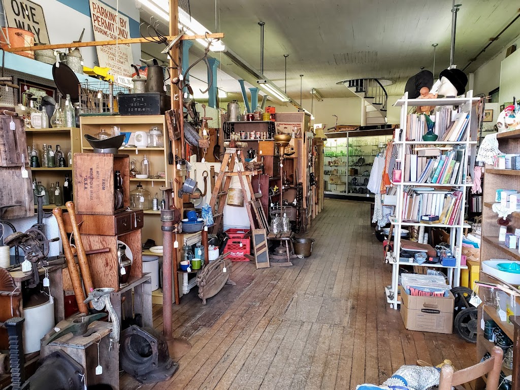 Blissfield Antiques Mall | 103 W Adrian St, Blissfield, MI 49228, USA | Phone: (517) 486-2236