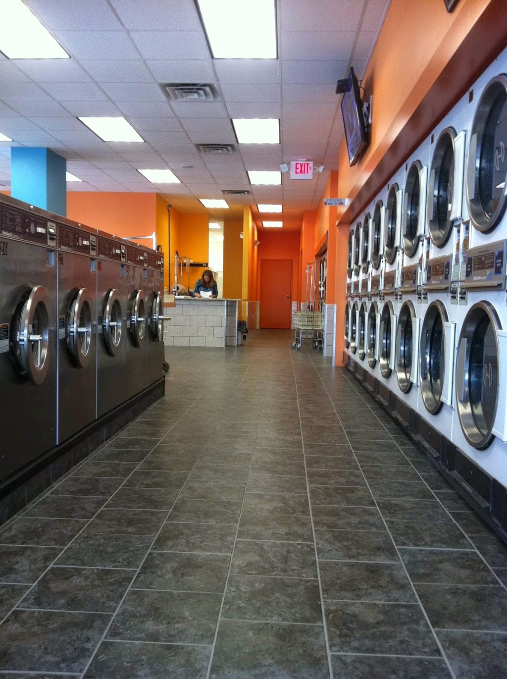 Wash N Dry | 230 Bridge St, North Weymouth, MA 02191, USA | Phone: (781) 803-2724