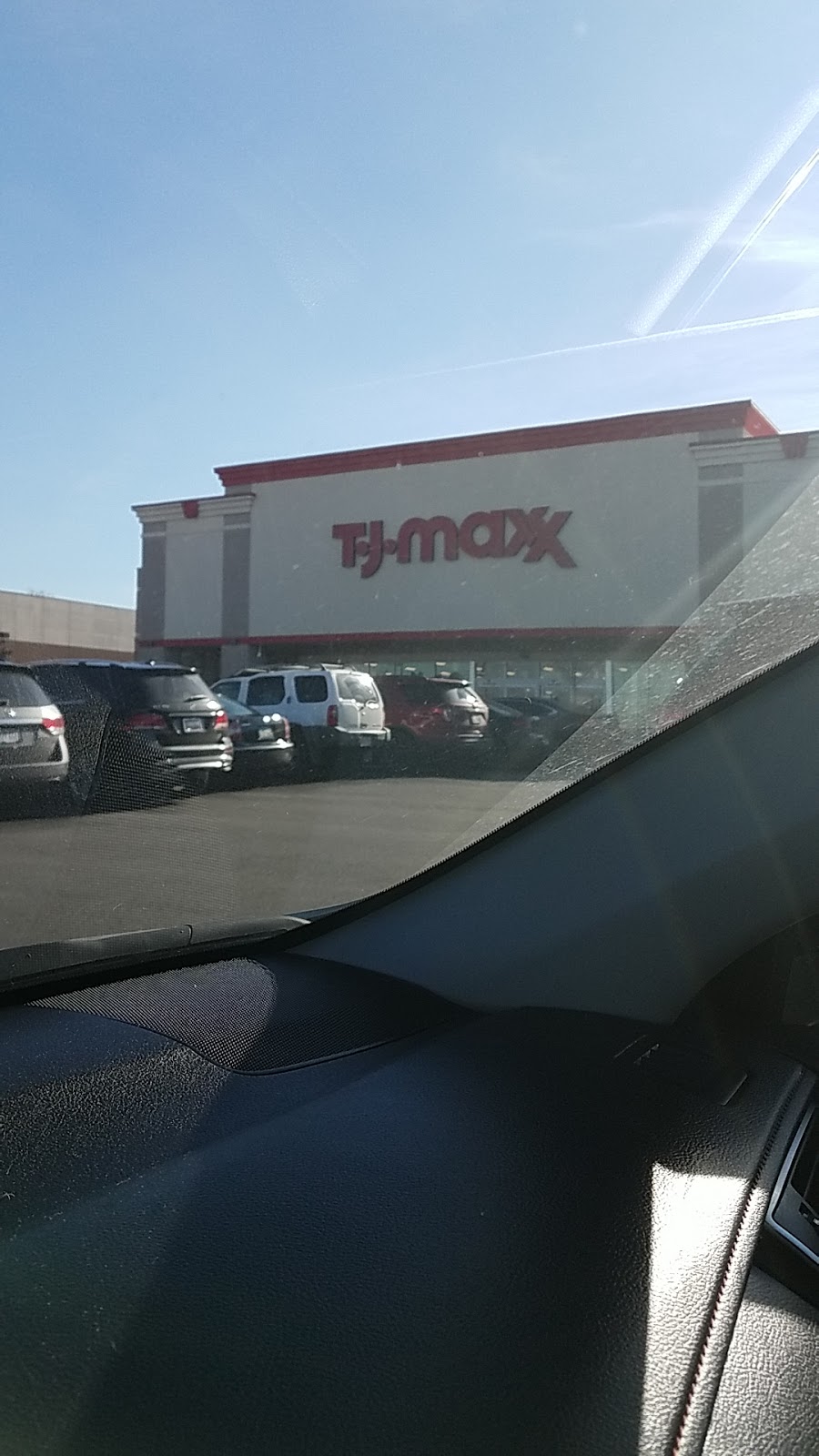 T.J. Maxx | 8173 E Broad St, Reynoldsburg, OH 43068, USA | Phone: (614) 577-1449