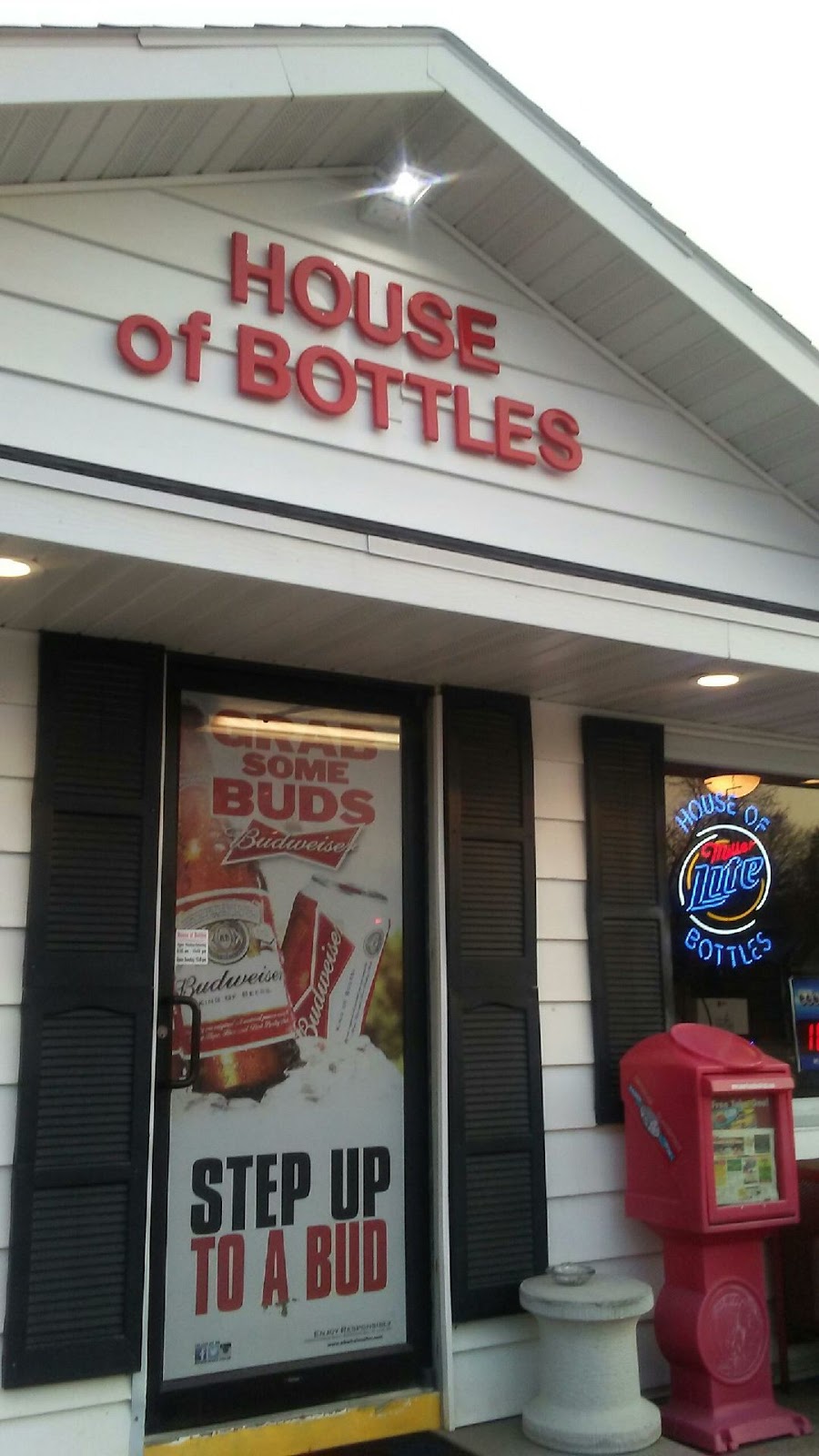 House of Bottles | 2025 Court St, Beatrice, NE 68310, USA | Phone: (402) 223-3133