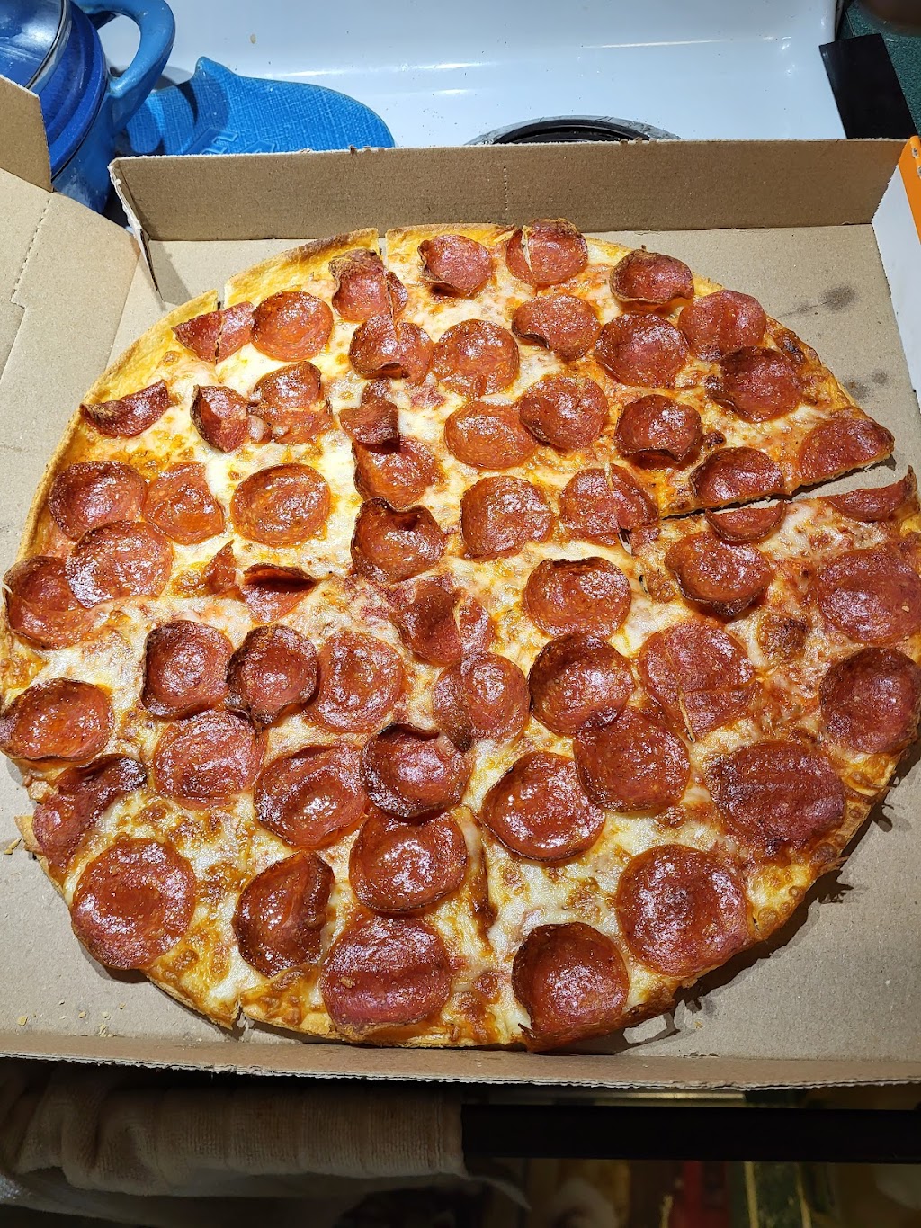 Little Caesars Pizza | 2350 US Hwy 70 SE, Hickory, NC 28602, USA | Phone: (828) 326-5808