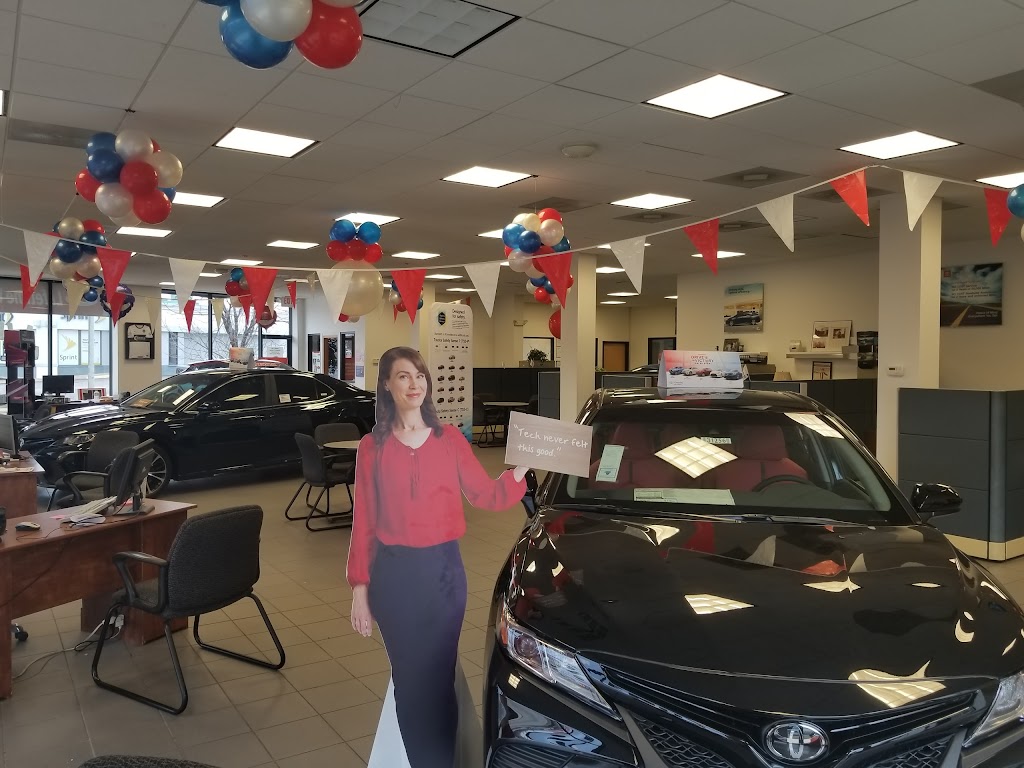 Ackerman Toyota | 2020 Hampton Ave, St. Louis, MO 63139, USA | Phone: (314) 351-3000