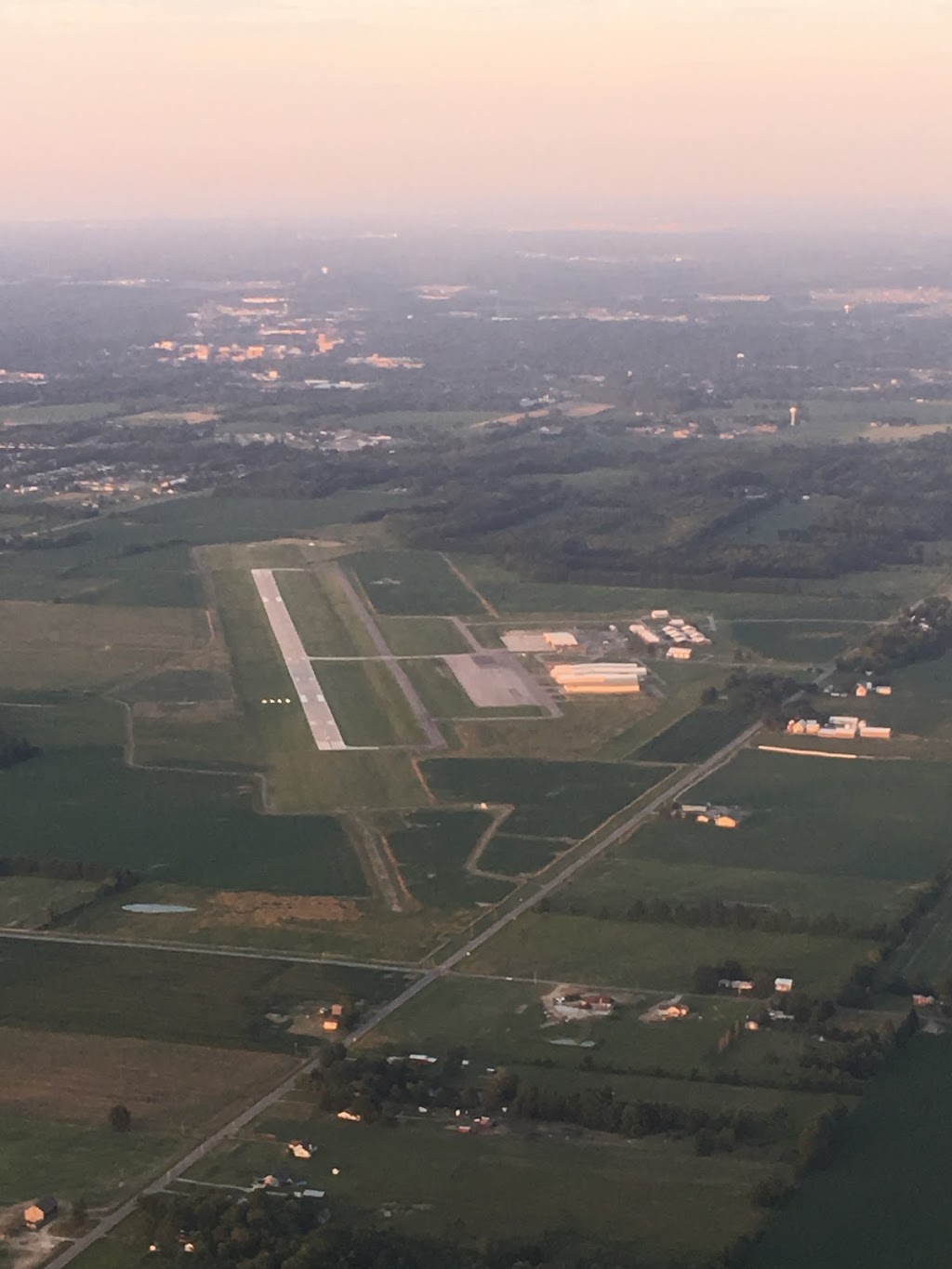 Lorain County Regional Airport | 44050 Russia Rd, Elyria, OH 44035, USA | Phone: (440) 323-7000