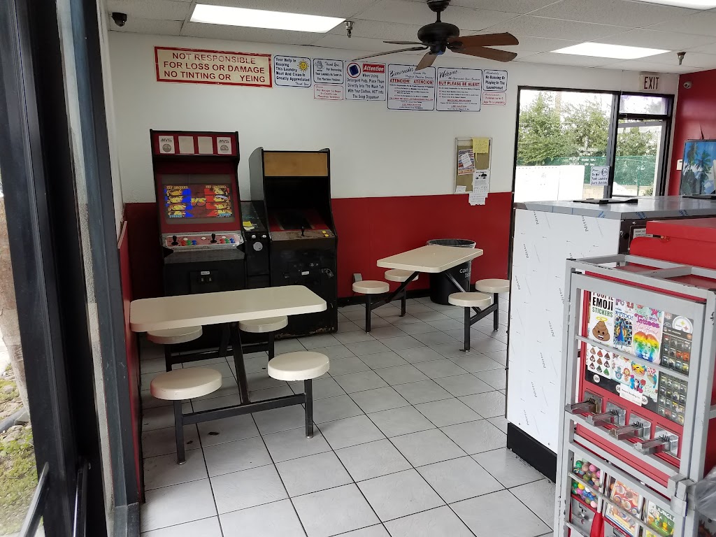 Hemet Coin Laundry | 3570 W Florida Ave, Hemet, CA 92545, USA | Phone: (657) 234-7875