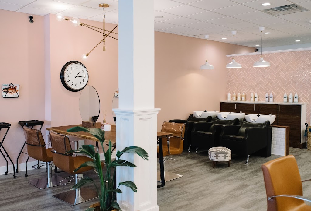 Luna Hair | 166 Painters Crossing, West Chester, PA 19382, USA | Phone: (610) 358-1485