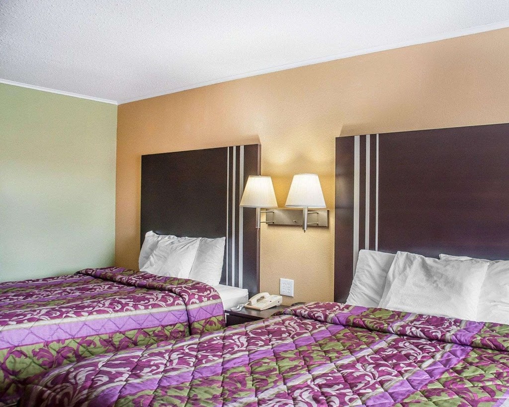 Rodeway Inn & Suites | 1951 Niagara Falls Blvd, Amherst, NY 14228, USA | Phone: (716) 691-9392