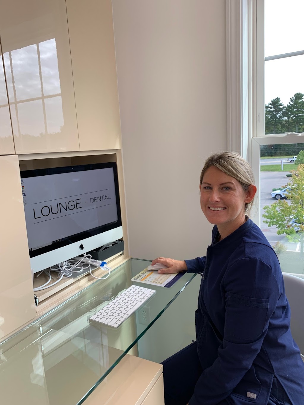 LOUNGE.DENTAL | 1b Wall St, Windham, NH 03087, USA | Phone: (603) 509-9478