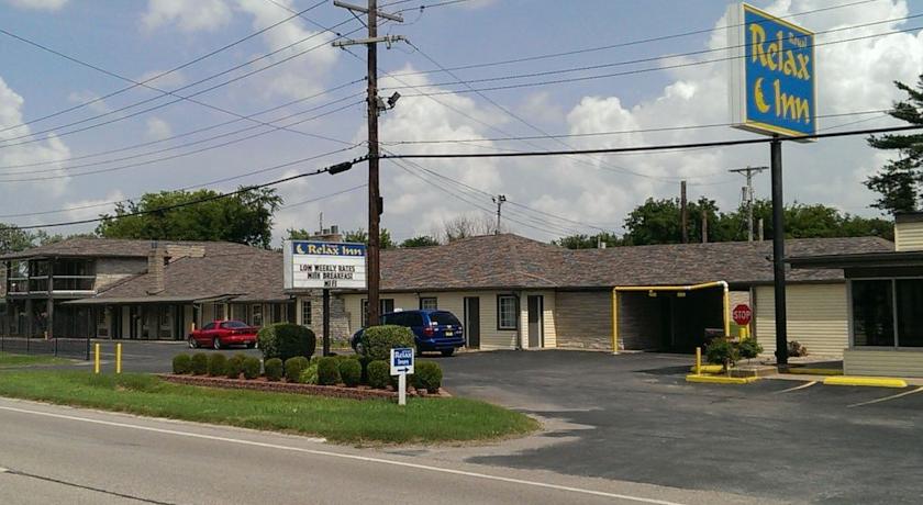 Royal Relax Inn Fairmont City | 5280 Collinsville Rd, East St Louis, IL 62201, USA | Phone: (618) 875-2800
