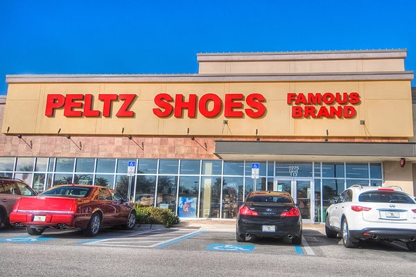 Peltz Shoes | 5275 University Pkwy, University Park, FL 34201, USA | Phone: (941) 355-1010