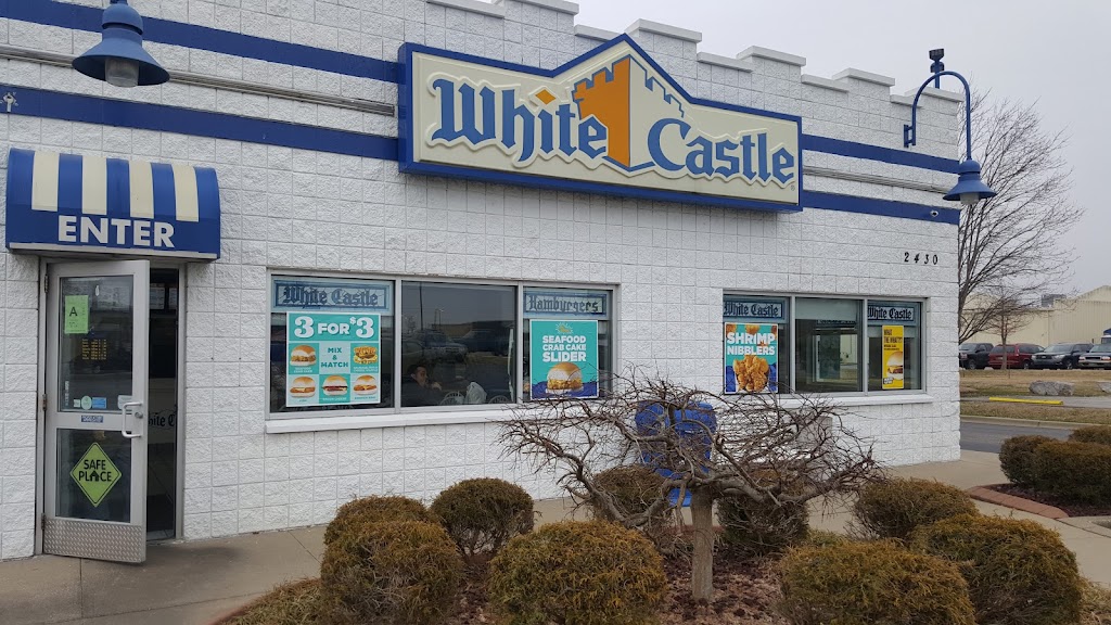 White Castle | 2430 Landmark Ave NE, Corydon, IN 47112, USA | Phone: (812) 738-6551