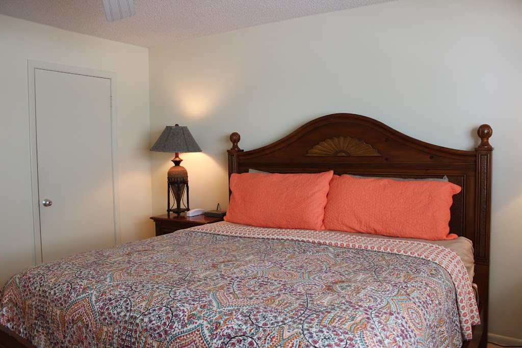 Crescent Arms Vacation Rentals | 6308 Midnight Pass Rd, Sarasota, FL 34242, USA | Phone: (941) 349-4171