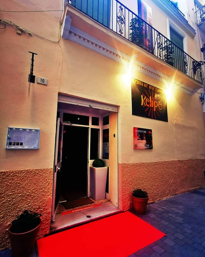Kelipe Centro de Arte Flamenco | C. Muro de Prta Nueva, 10, 29005 Málaga, Spain | Phone: 665 09 73 59
