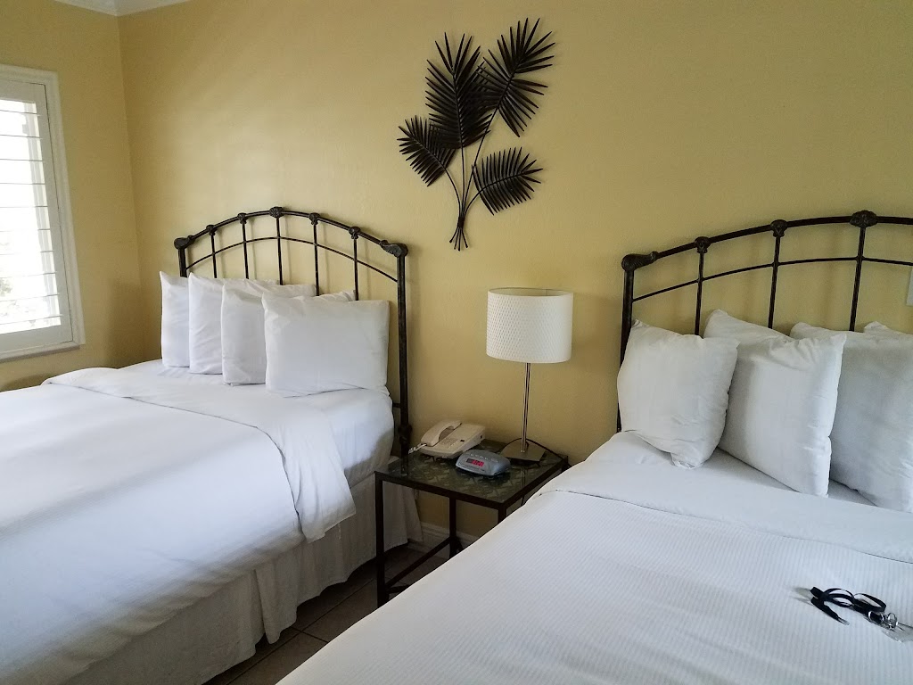 Hotel Sol | 17566 Gulf Blvd, Redington Shores, FL 33708, USA | Phone: (727) 397-4747