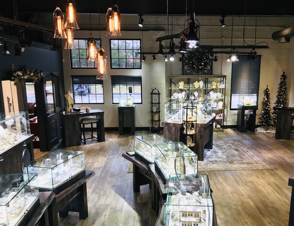 Welling and Co. Jewelers | 8992 Cincinnati Dayton Rd, West Chester Township, OH 45069, USA | Phone: (513) 779-8883