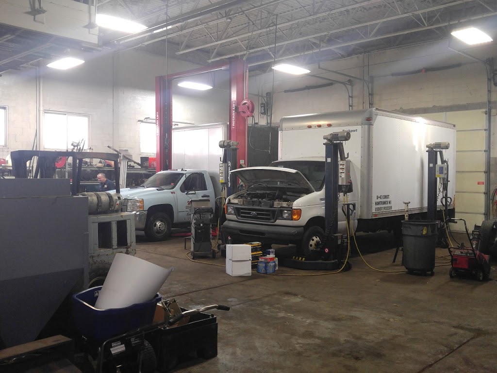 Warren Auto & Tire Services | 16480 E Thirteen Mile Rd, Roseville, MI 48066, USA | Phone: (586) 552-8015