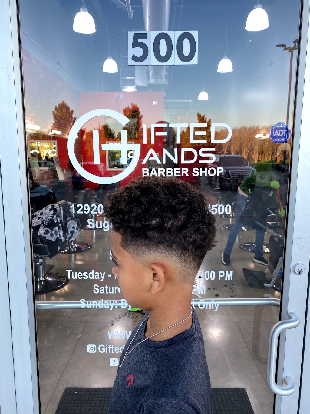 Giftedhands Barbershop | 12920 University Blvd Suite 500, Sugar Land, TX 77479, USA | Phone: (832) 886-4020