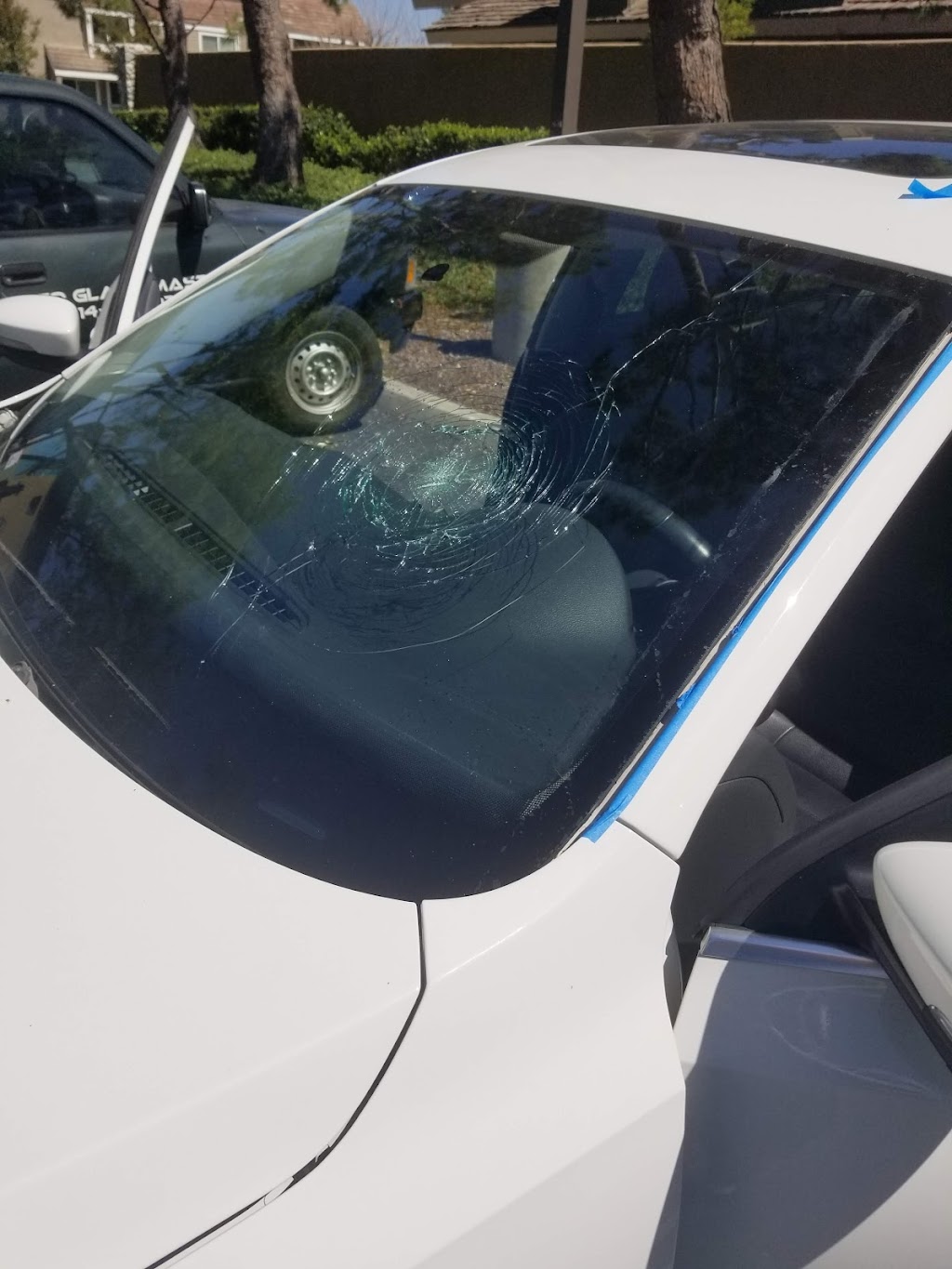 Auto Glass Masters | 963 Coronado Dr, Costa Mesa, CA 92626, USA | Phone: (714) 840-0700