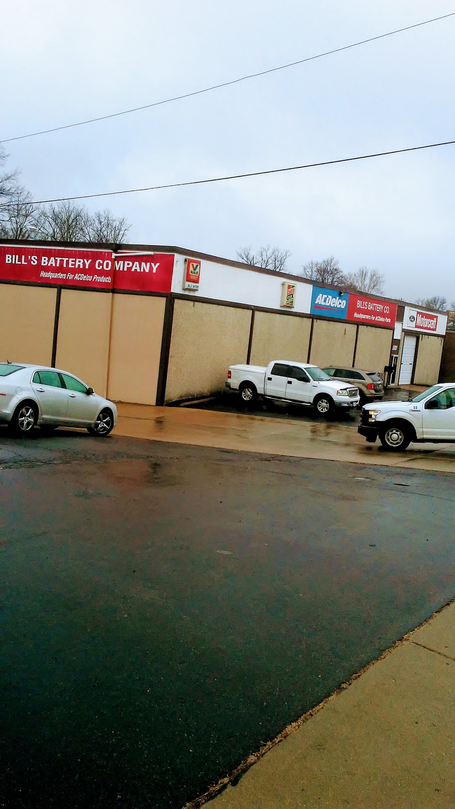 Bills Battery Co Inc | 5221 Crookshank Rd, Cincinnati, OH 45238, USA | Phone: (513) 922-0100