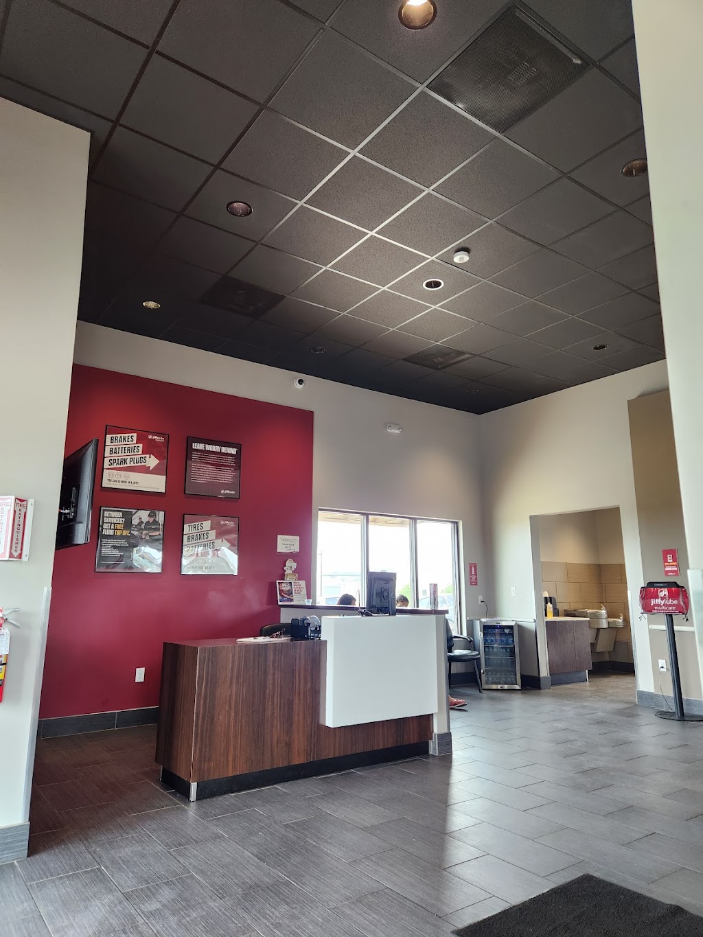 Jiffy Lube | 5190 N A.W. Grimes Blvd, Round Rock, TX 78665, USA | Phone: (737) 240-3554