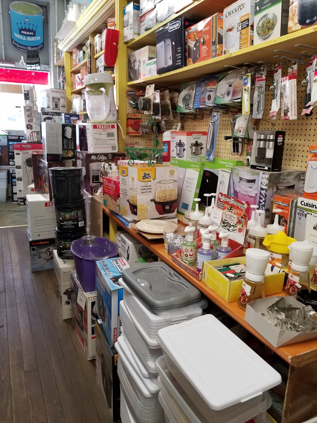 Holland Hardware | 9 N Main St, Holland, NY 14080, USA | Phone: (716) 537-2300