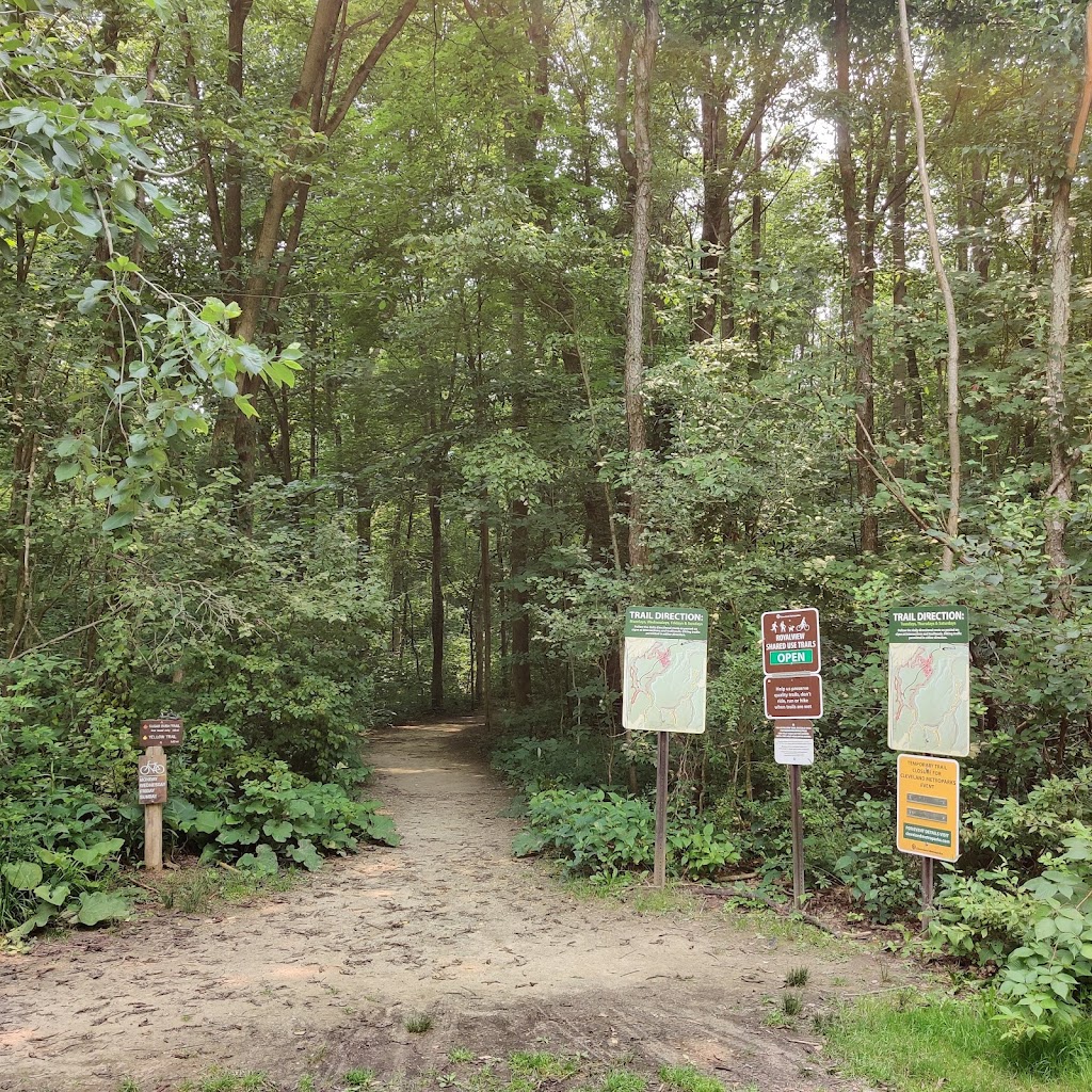 Royalview Mountain Bike Trail (Lower Lot) | Royalview Ln, Strongsville, OH 44136, USA | Phone: (216) 635-3200