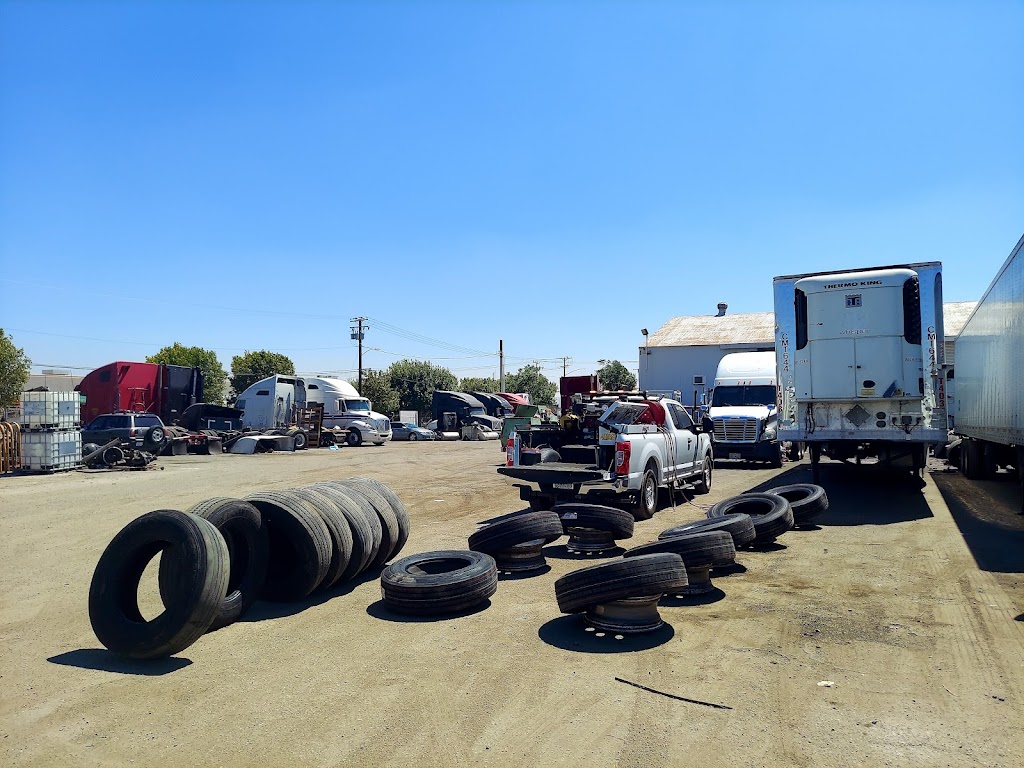 DRS DAVID ROAD SERVICE TRUCK TIRES | 9214 Canyon View Ave, Hesperia, CA 92344, USA | Phone: (909) 808-8507