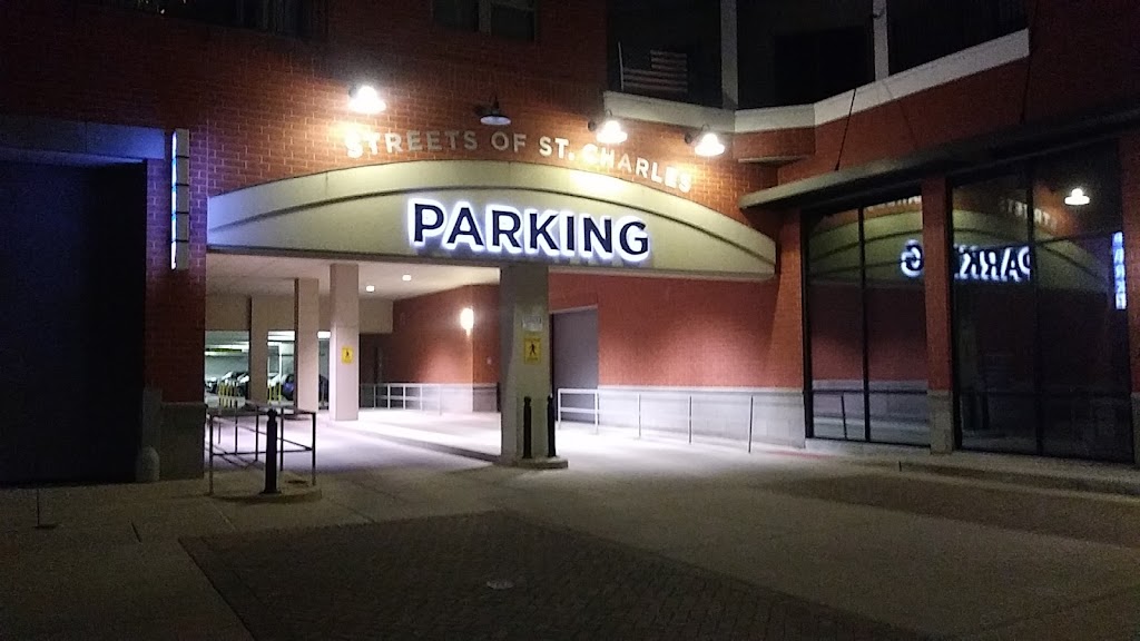 Streets of St. Charles Parking | 1650 Beale St, St Charles, MO 63303, USA | Phone: (636) 486-0194