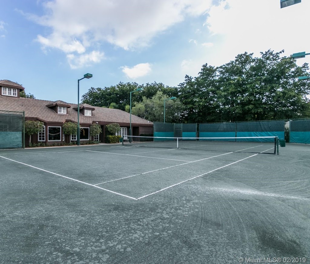 Quayside Tennis Pro Shop | Miami Shores, FL 33138, USA | Phone: (786) 347-2375