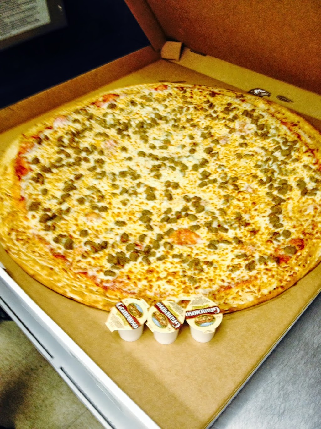 Pizza Ravens | 8611 Fort Smallwood Rd, Pasadena, MD 21122, USA | Phone: (410) 255-8888